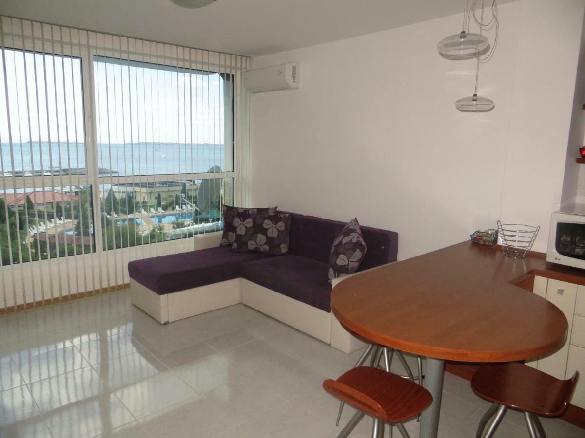 Holiday Apartment In Riviera Complex Szveti Vlasz Kültér fotó